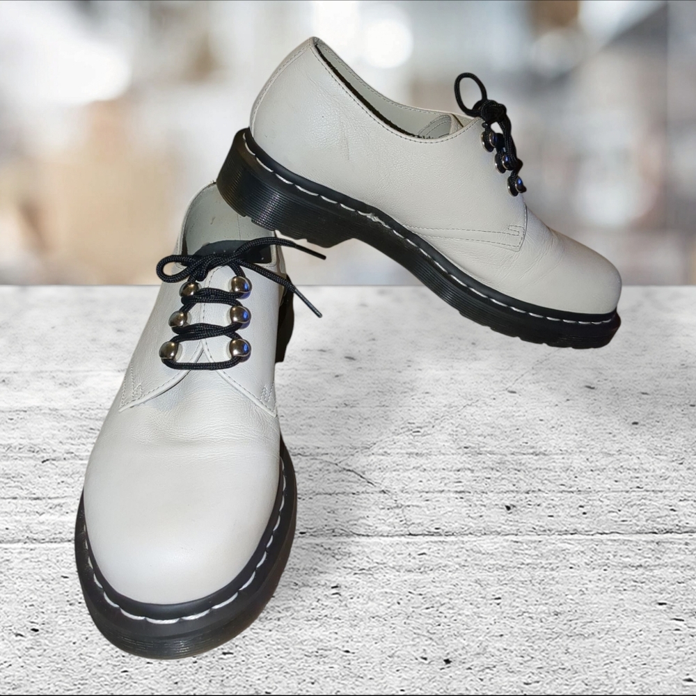 1461 HDW Virgina Leather Bone Size 9